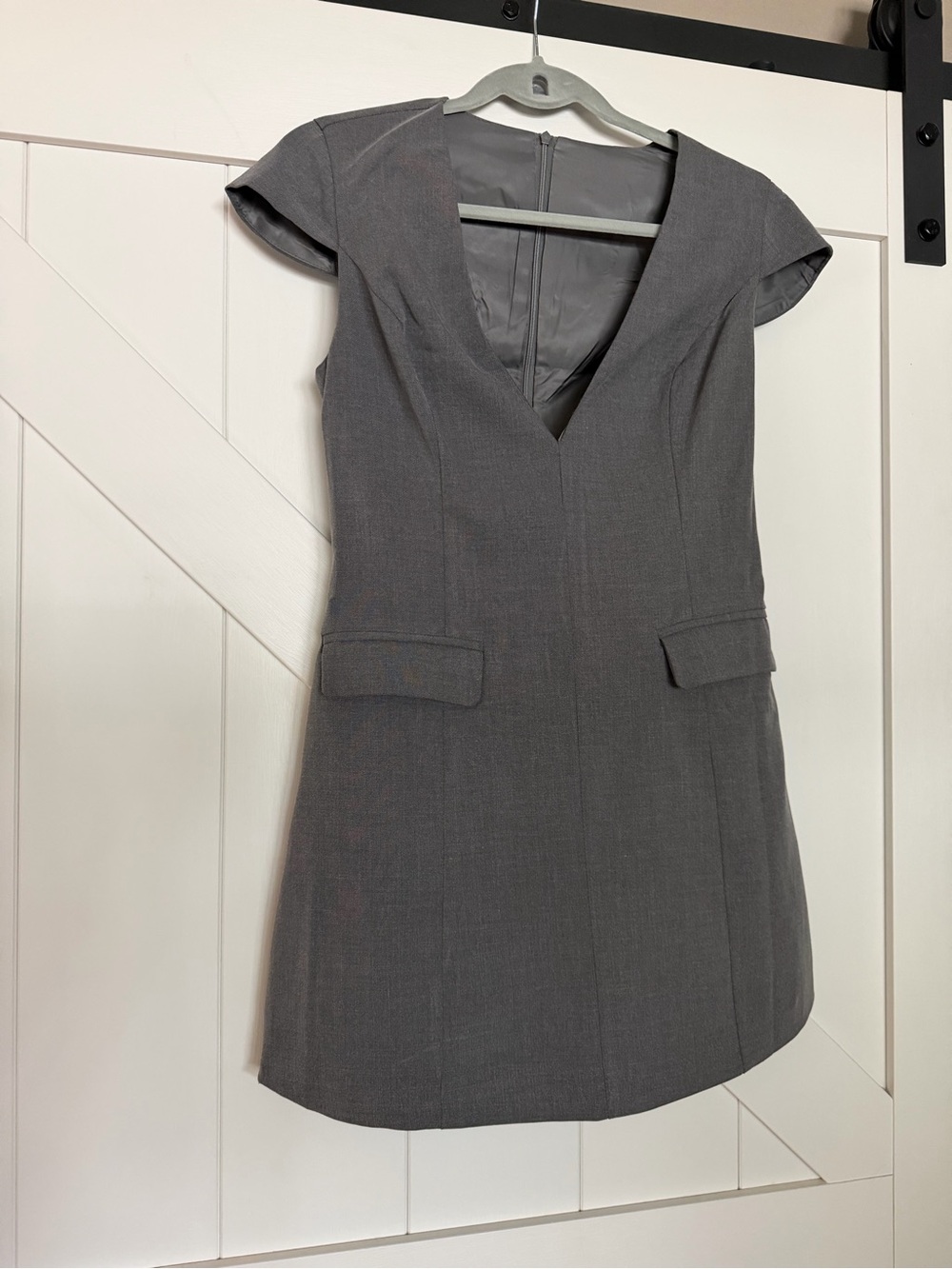 Classic Grey V-Neck Cap Sleeve Dress - Women's